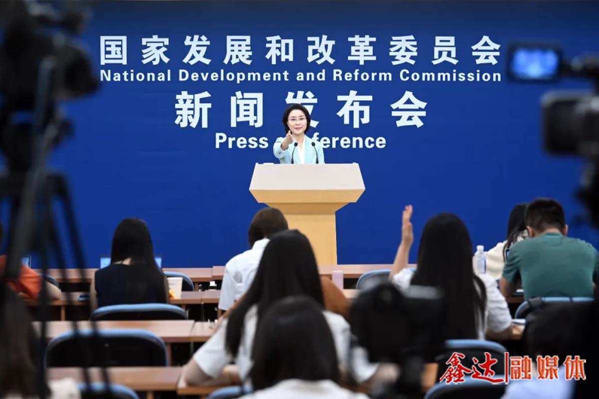 国家发展改革委：将深挖钢铁等国民经济重点行业节能降碳潜力